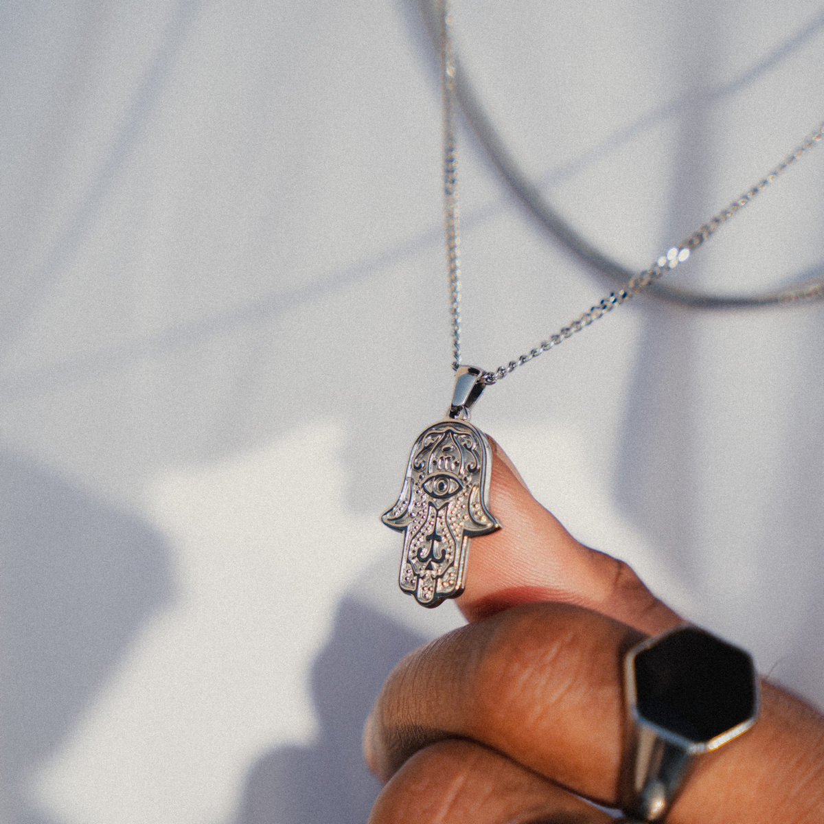 Colar Hamsa em Prata