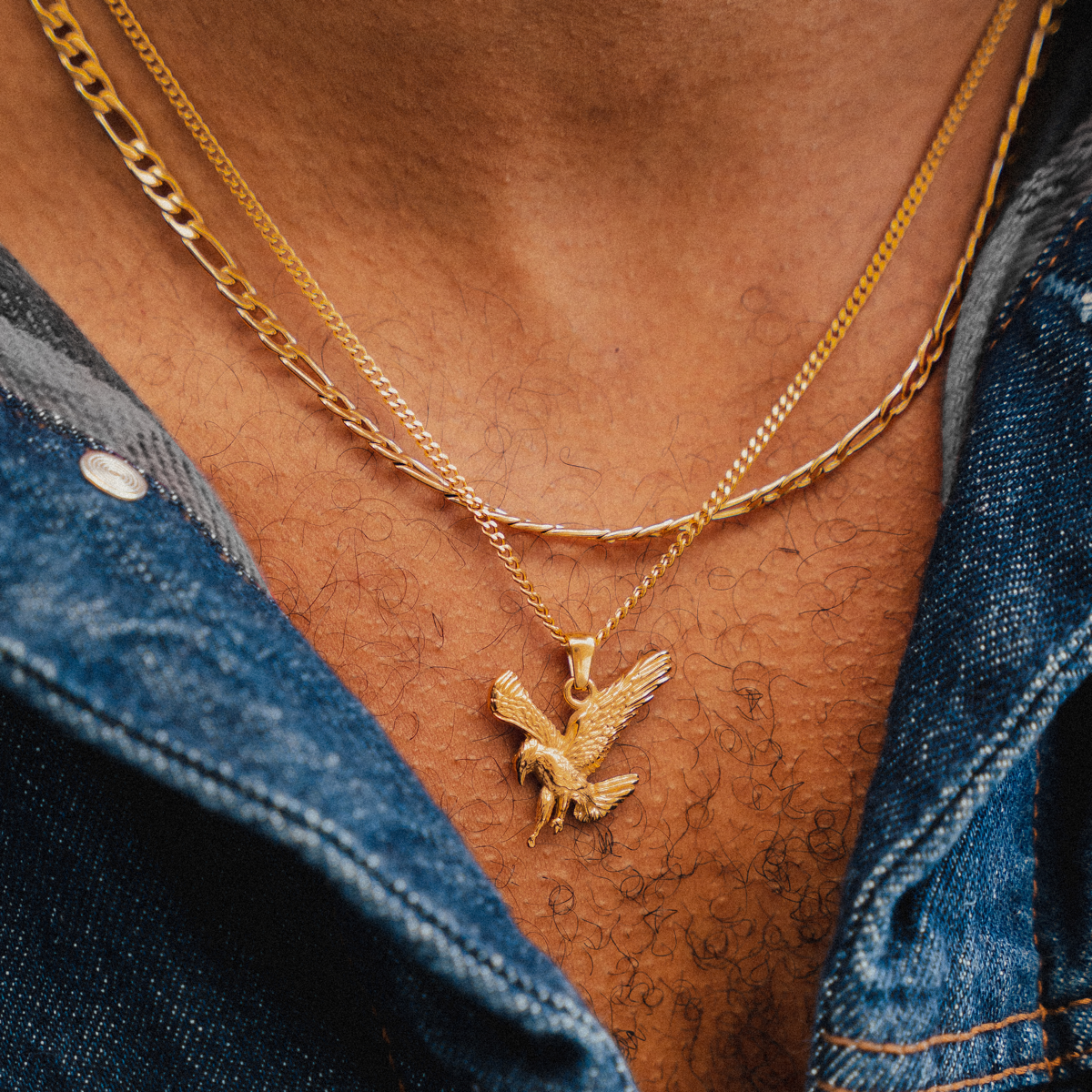 Corrente Masculina com Pingente de Águia Banhado a Ouro 18k